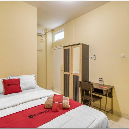 Reddoorz Near Ramai Mall Malioboro Yogyakarta Kültér fotó